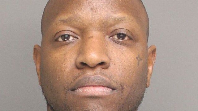 Alfonso Reid. (Bridgeport police photo)