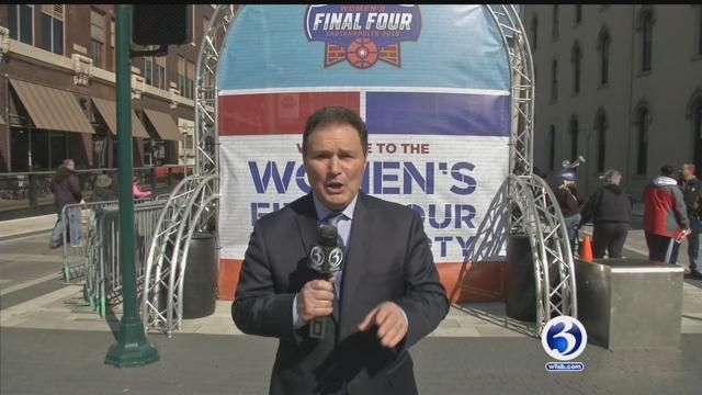 UConn fans get ready for championship in Indianapolis