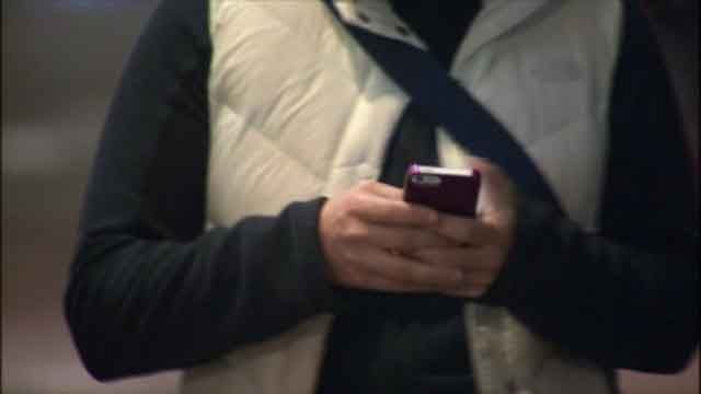 Experts say you could use a 'digital detox' (WFSB)