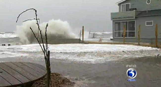 Rain, tides cause flooding in Milford - 3TV | CBS 5